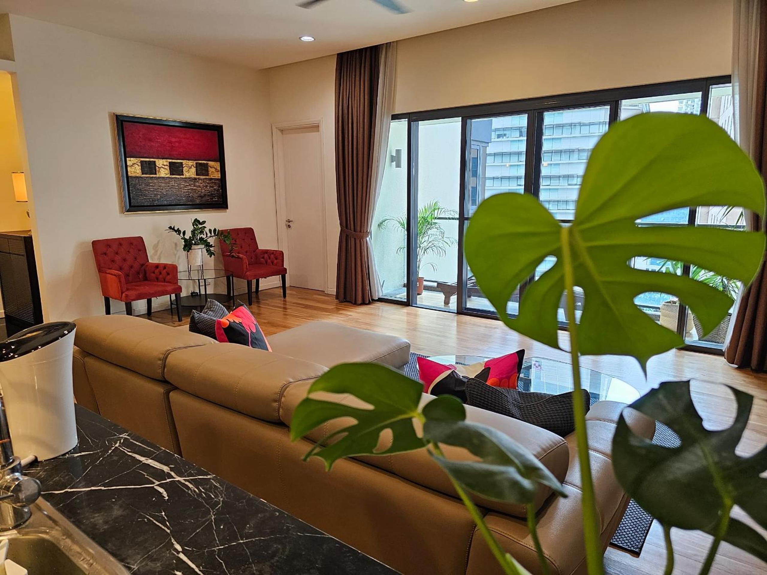 Luxurious Apartment St Mary Residences Resort Style