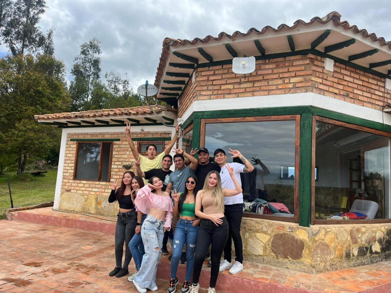 CABAÑA VILLA LUISA de LEYVA