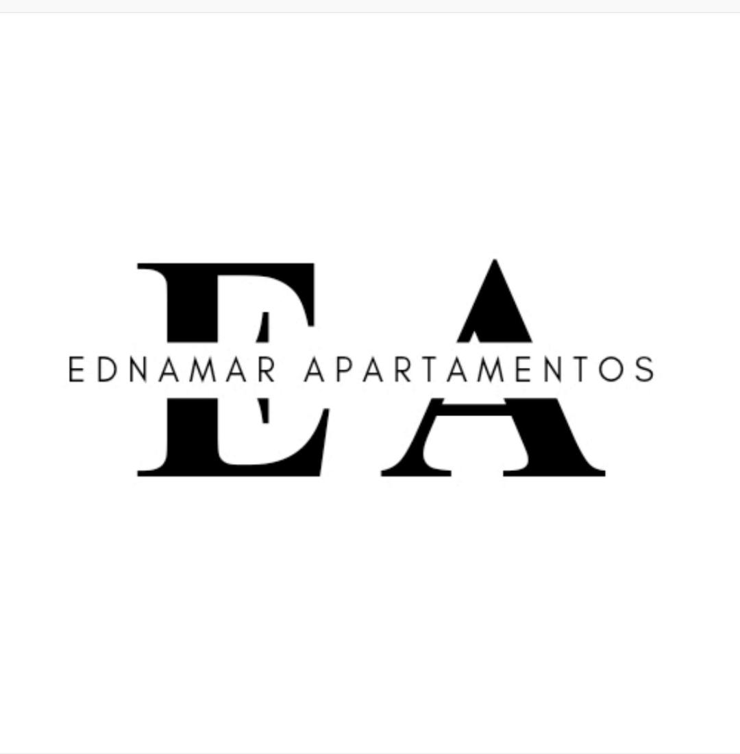 Dúplex 400m do Lago com lareira e garagem