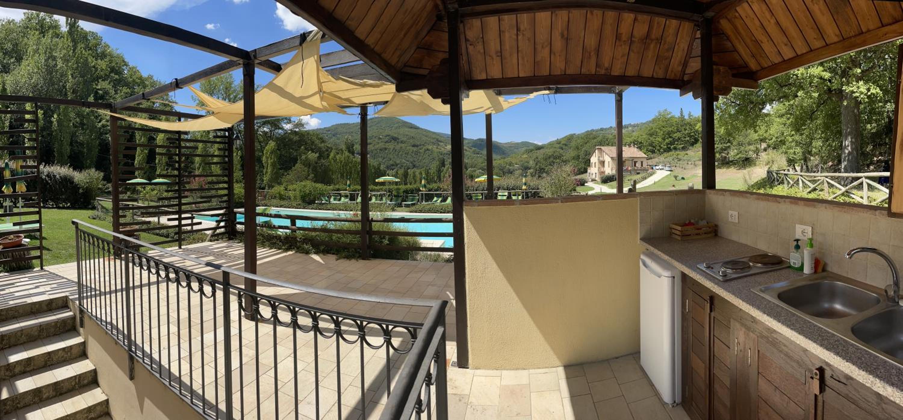 Cerqua Rosara Residence