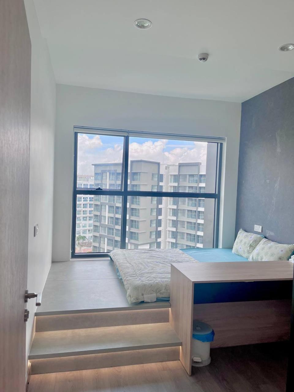 Cho thuê căn hộ 3pn2wc 117m2 Diamond Alnata Celadon city Tân Phú
