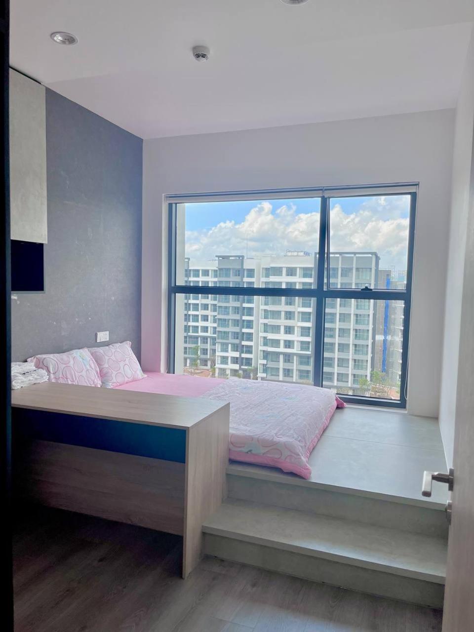 Cho thuê căn hộ 3pn2wc 117m2 Diamond Alnata Celadon city Tân Phú