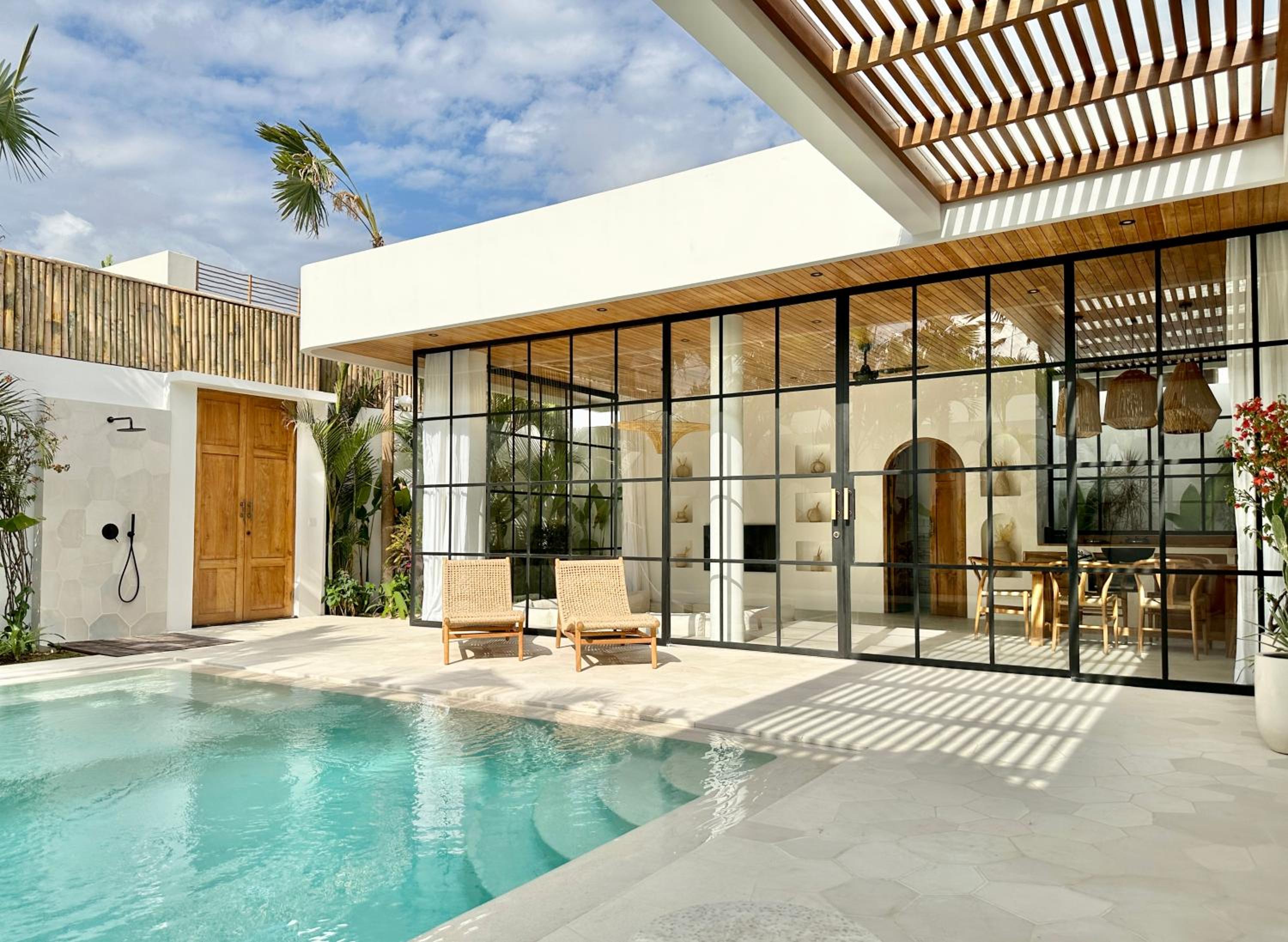 Two- bedroom Luxury Villas