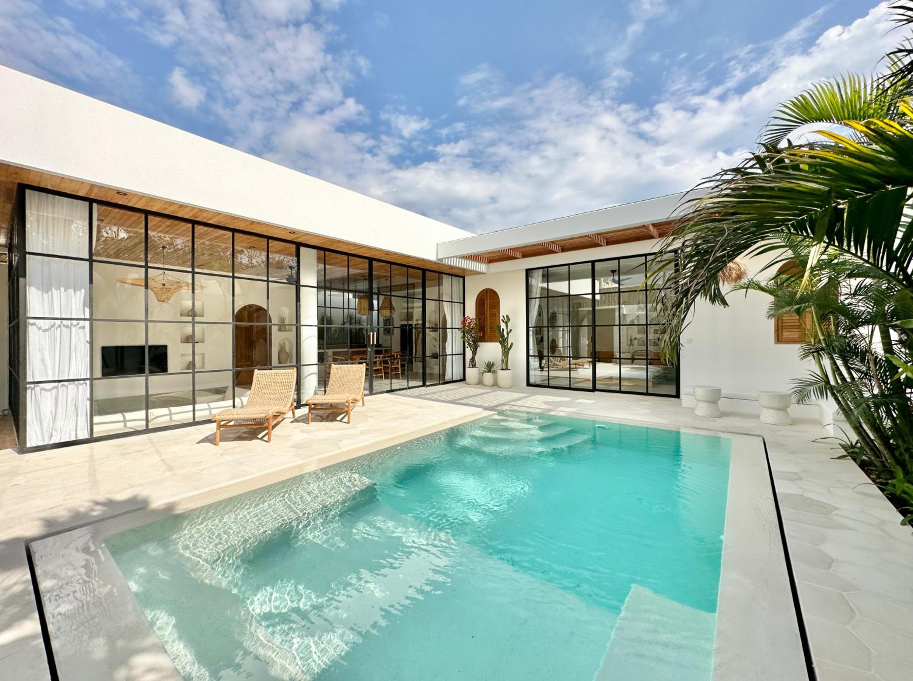 Two- bedroom Luxury Villas
