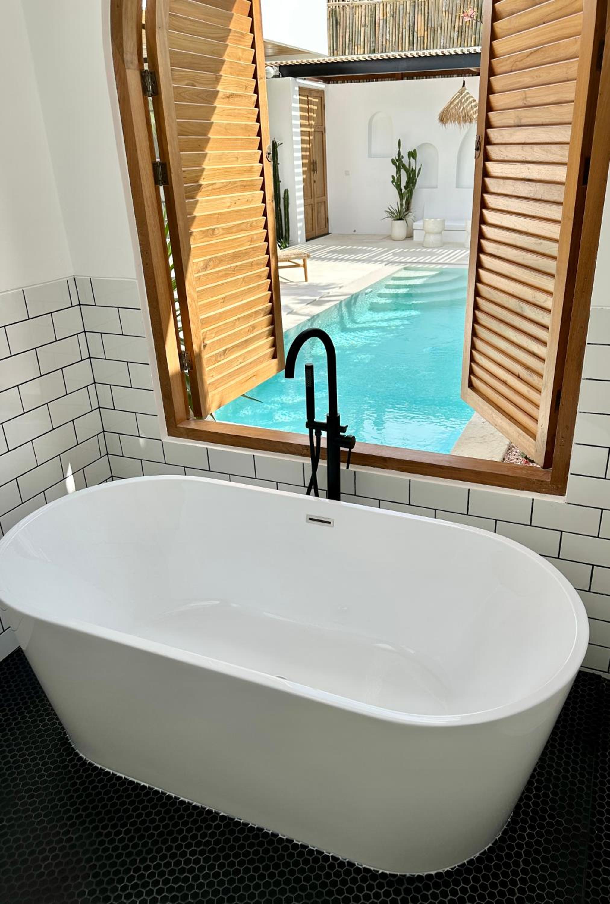 Two- bedroom Luxury Villas