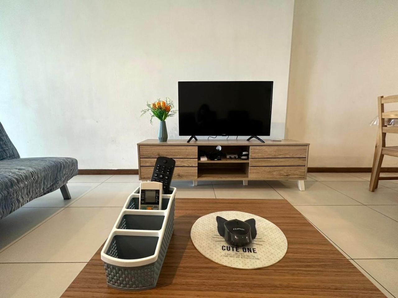 Landmark Stunning High Floor Coast View Studio #Netflix #Fast Wifi photo 2