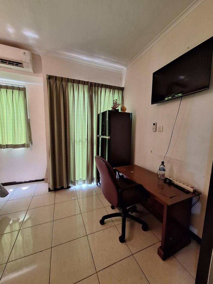 apartment maple park kemayoran view 2