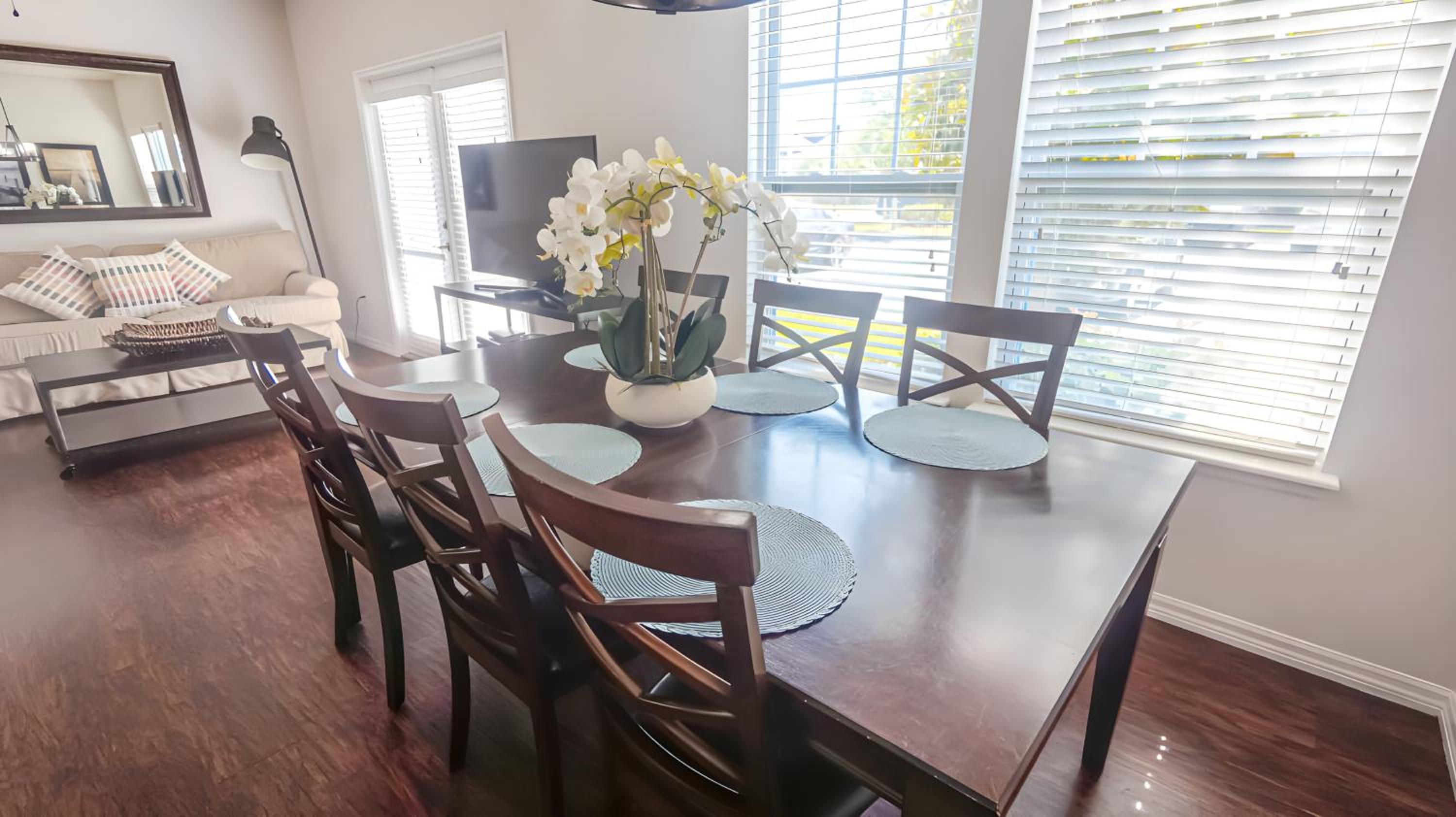 Star 3 Br Sleeps 6 Community Pool Close To Disney view 5