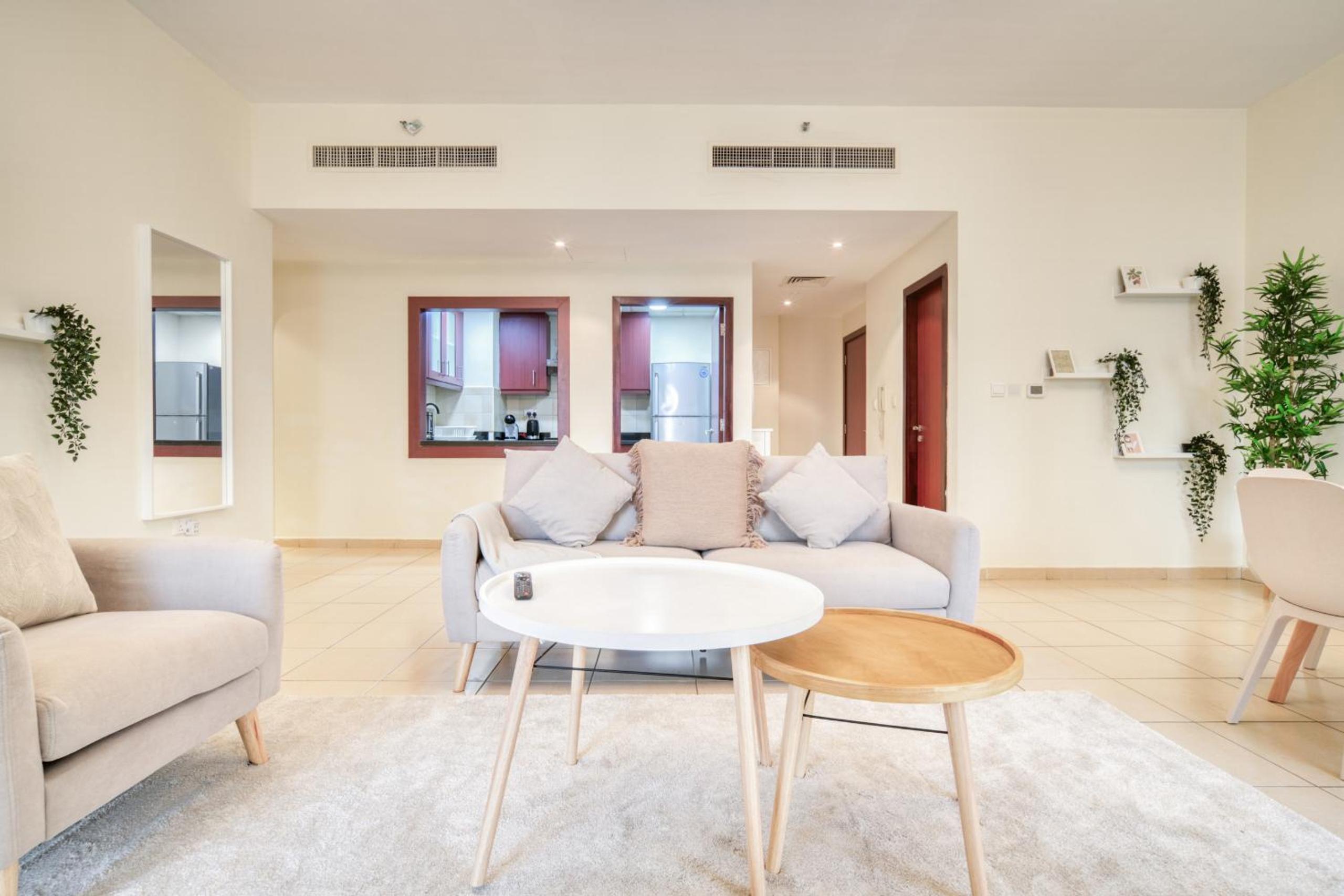 Rimal 1 - Jumeirah Beach Residence - Mint Stay
