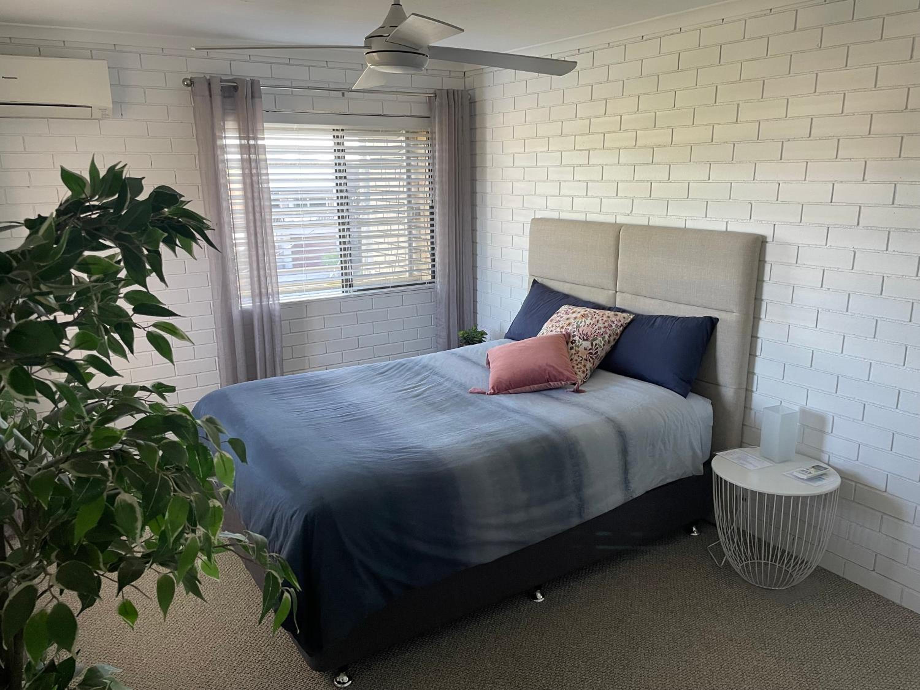 River View Getaway - Great Location