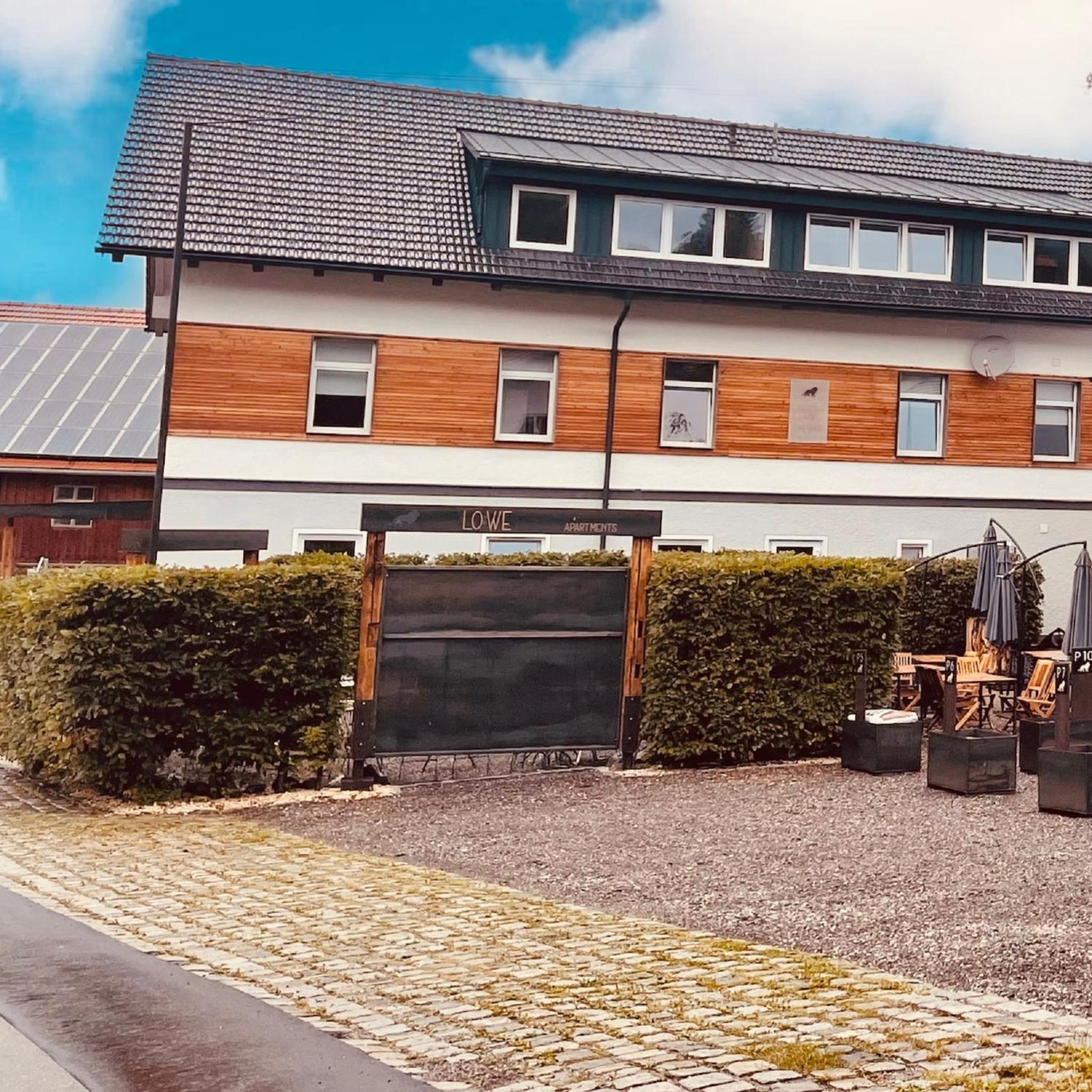 Löwe Apartments