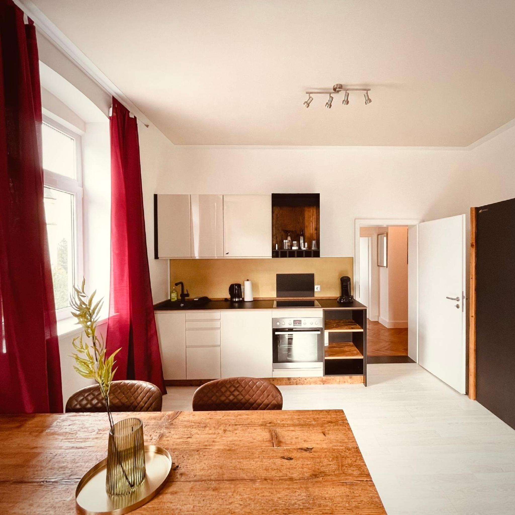 Löwe Apartments