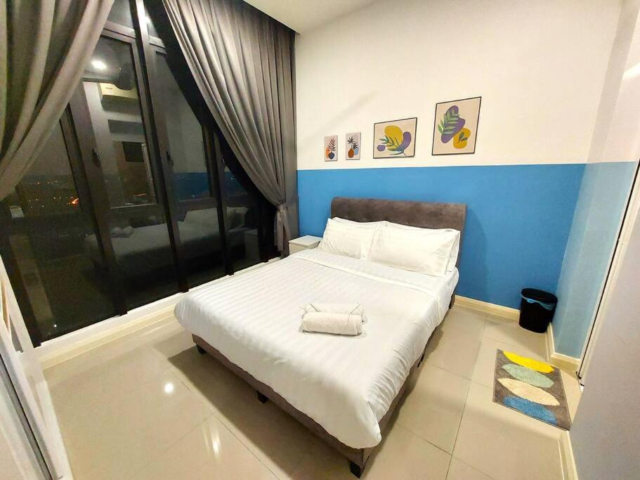 Walk to Legoland D'Pristine 2BR Lake View #8 photo 4