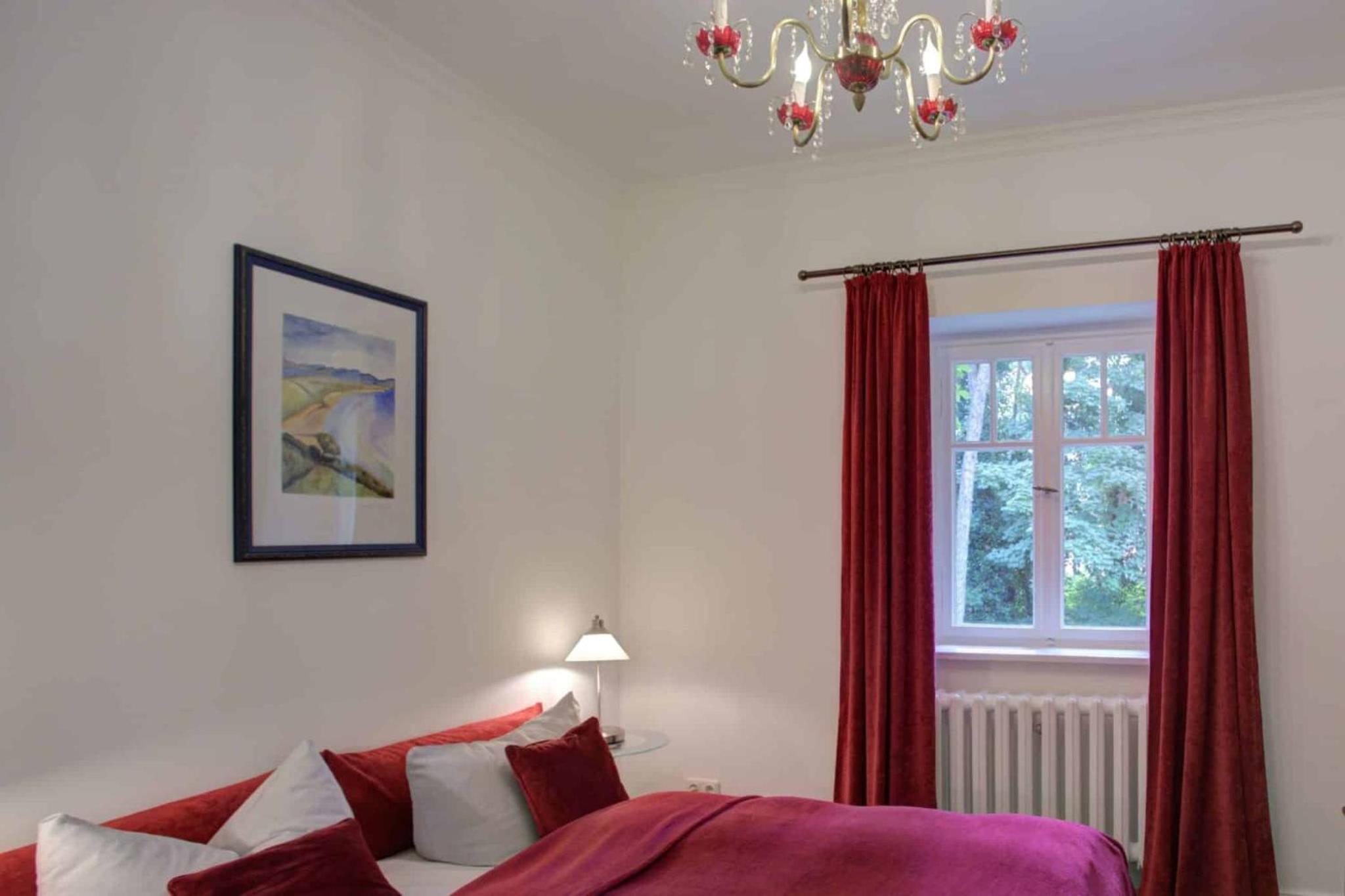 Strandvilla Hubertus Boltenhagen - Ferienwohnungen Apartment mit Parkplatz WLAN Küche Garten Grillplatz Waldbaden