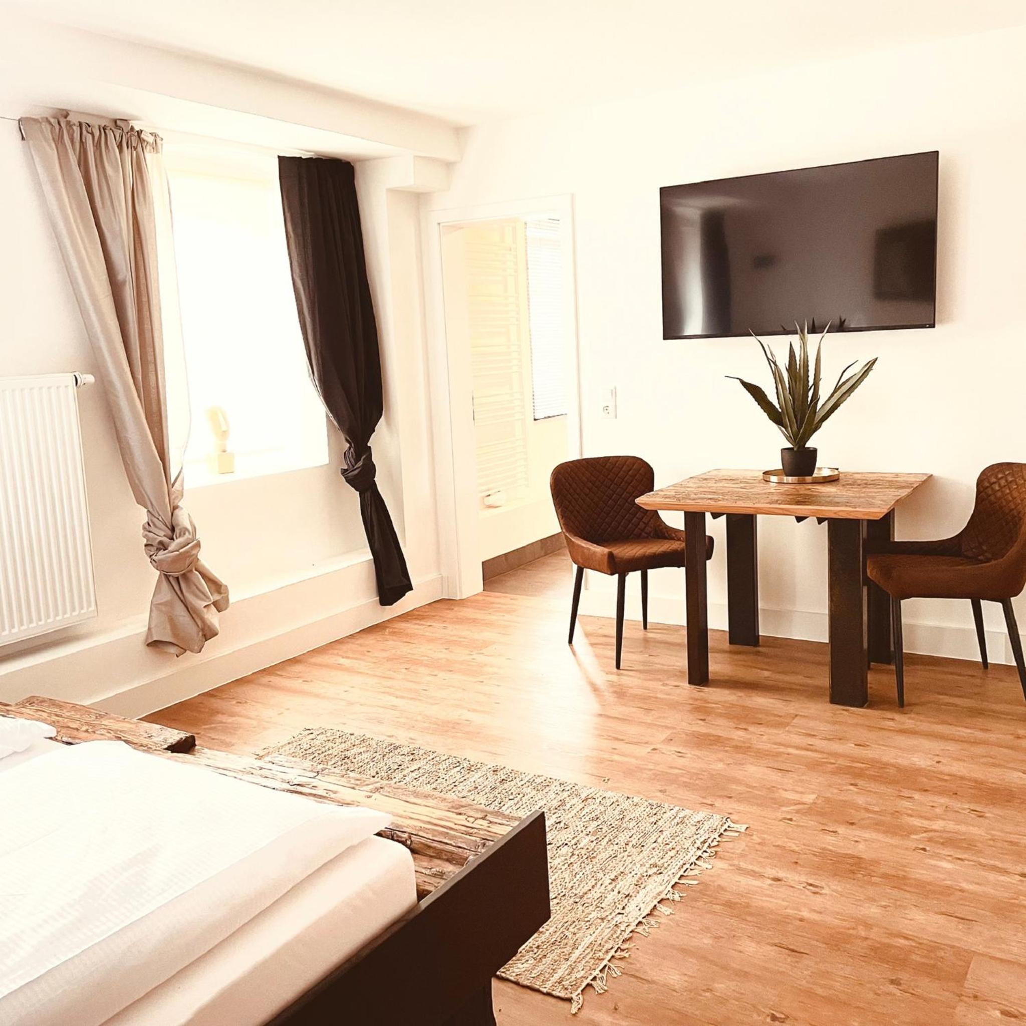 Löwe Apartments