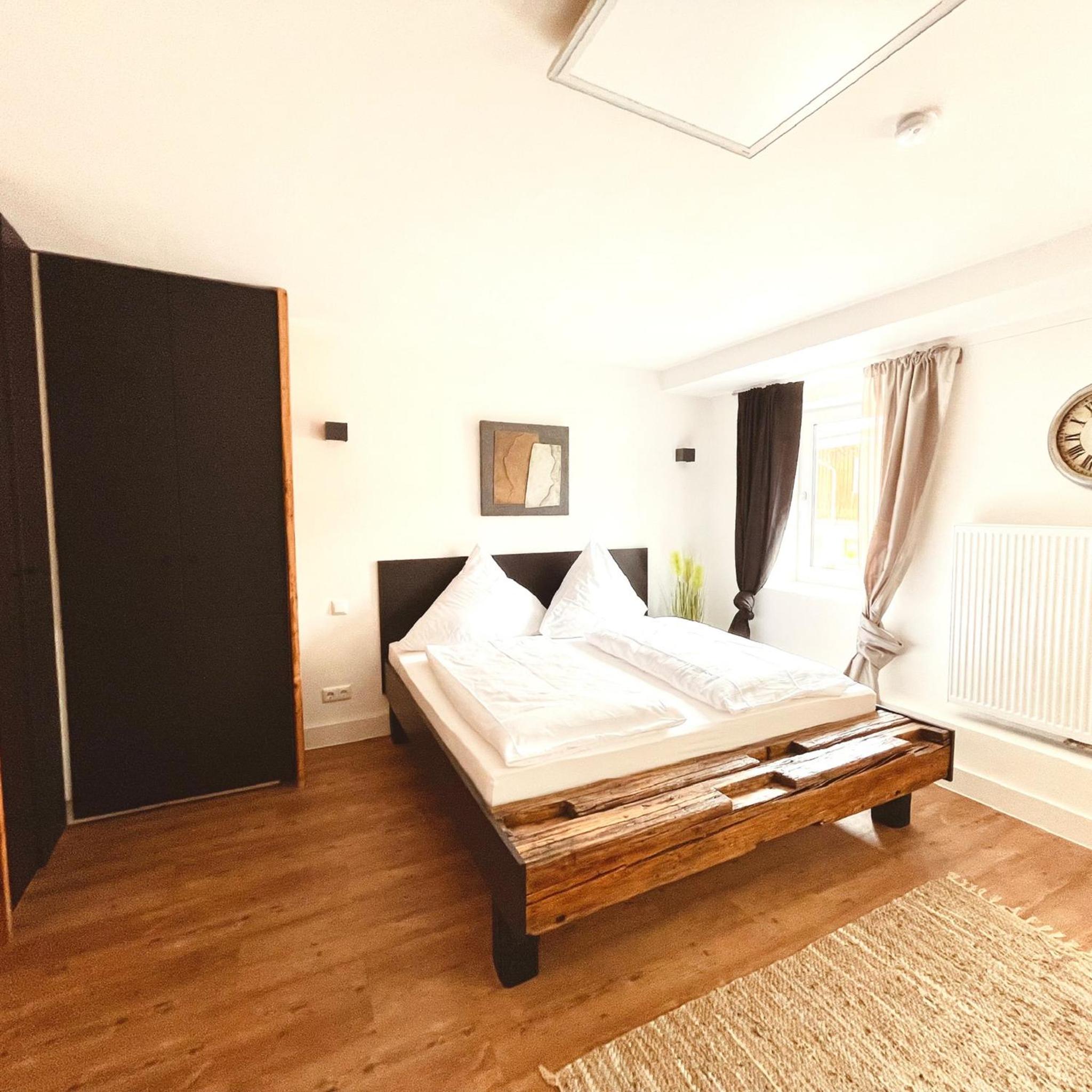 Löwe Apartments