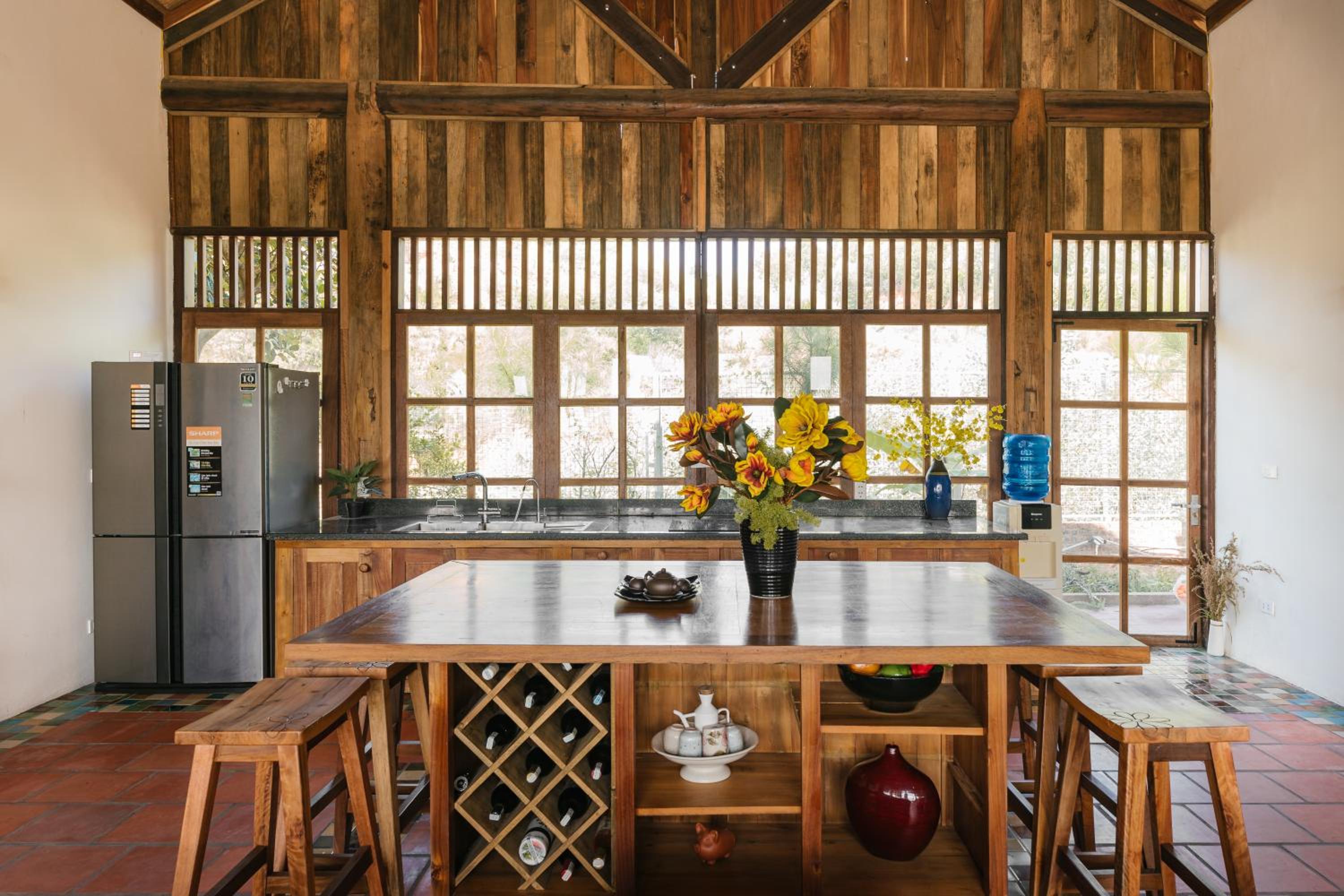 Lee house