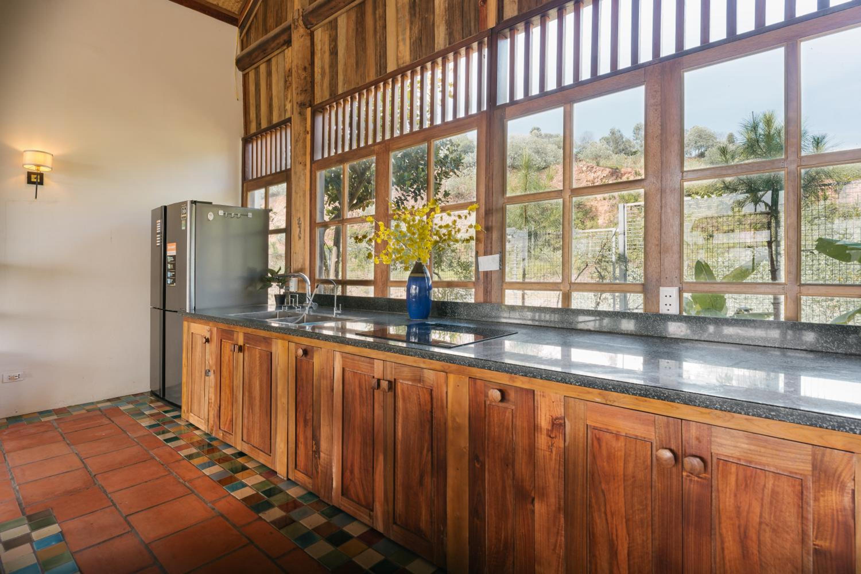 Lee house