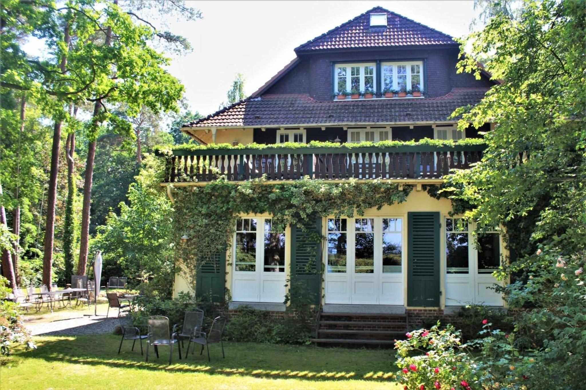 Strandvilla Hubertus Boltenhagen - Ferienwohnungen Apartment mit Parkplatz WLAN Küche Garten Grillplatz Waldbaden