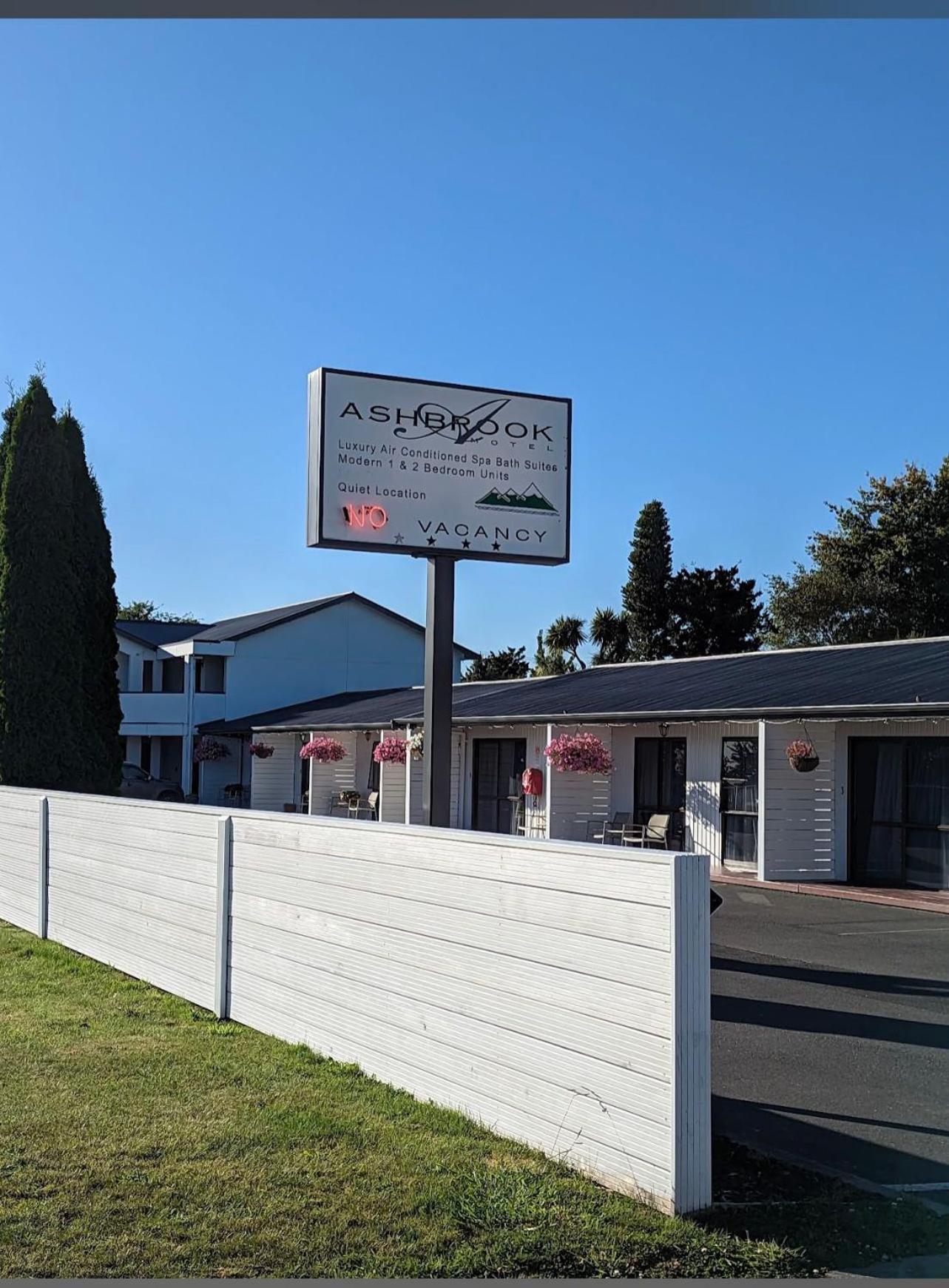 Ashbrook Motel Taupo