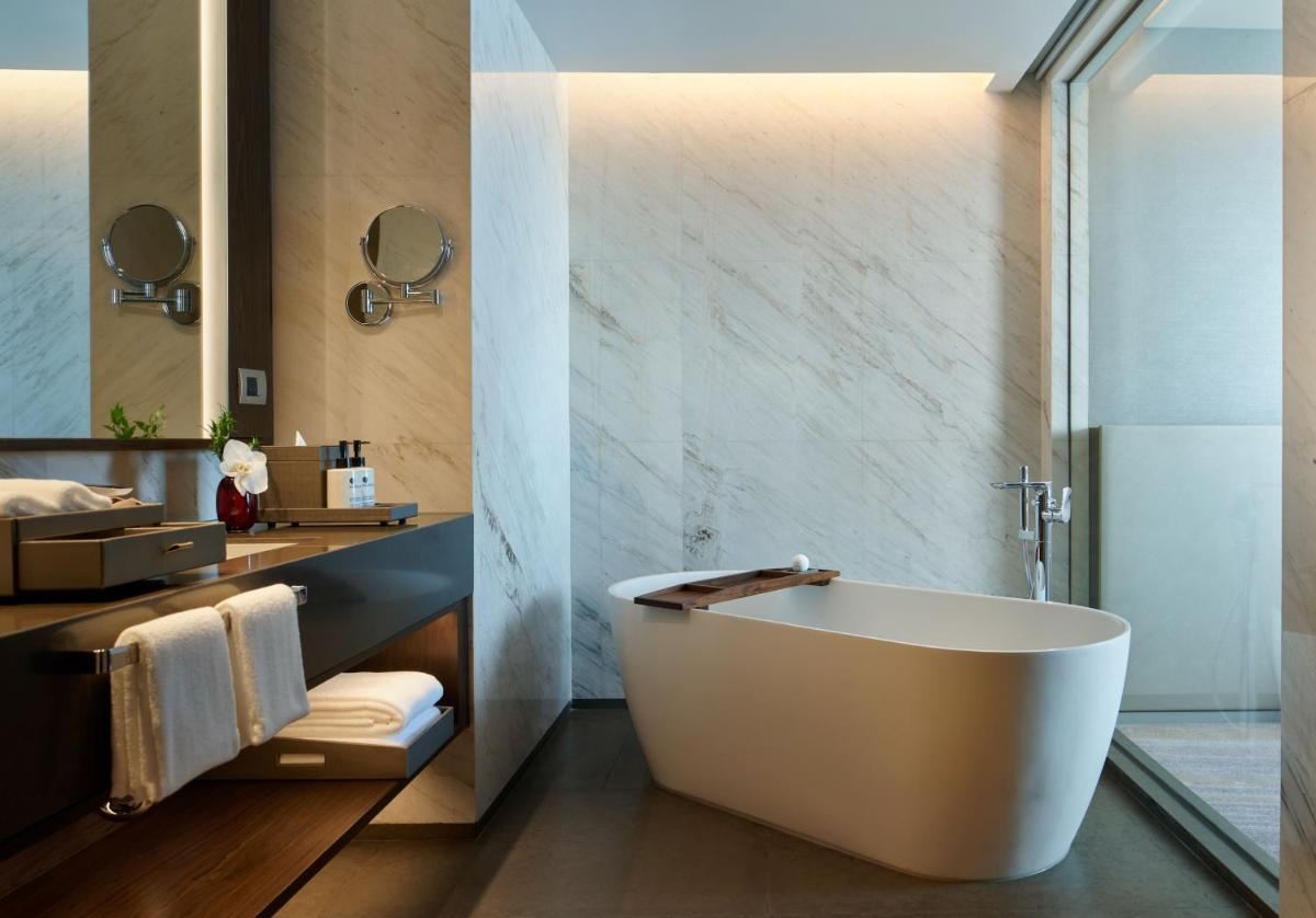Chatrium Grand Bangkok 92