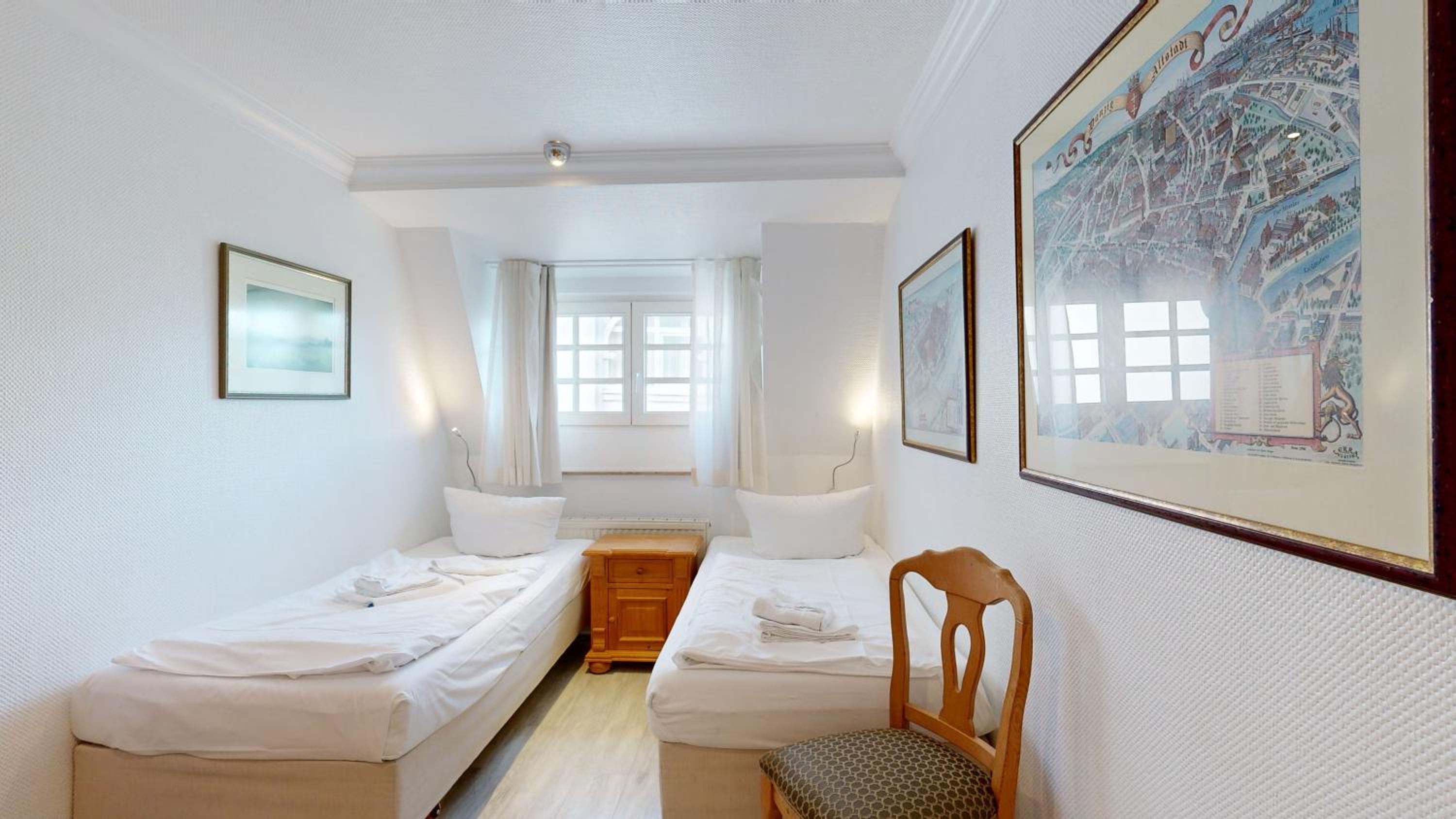 FeWo direkt am Strand mit Meerblick und Balkon,Villa Glückspilz, Binz