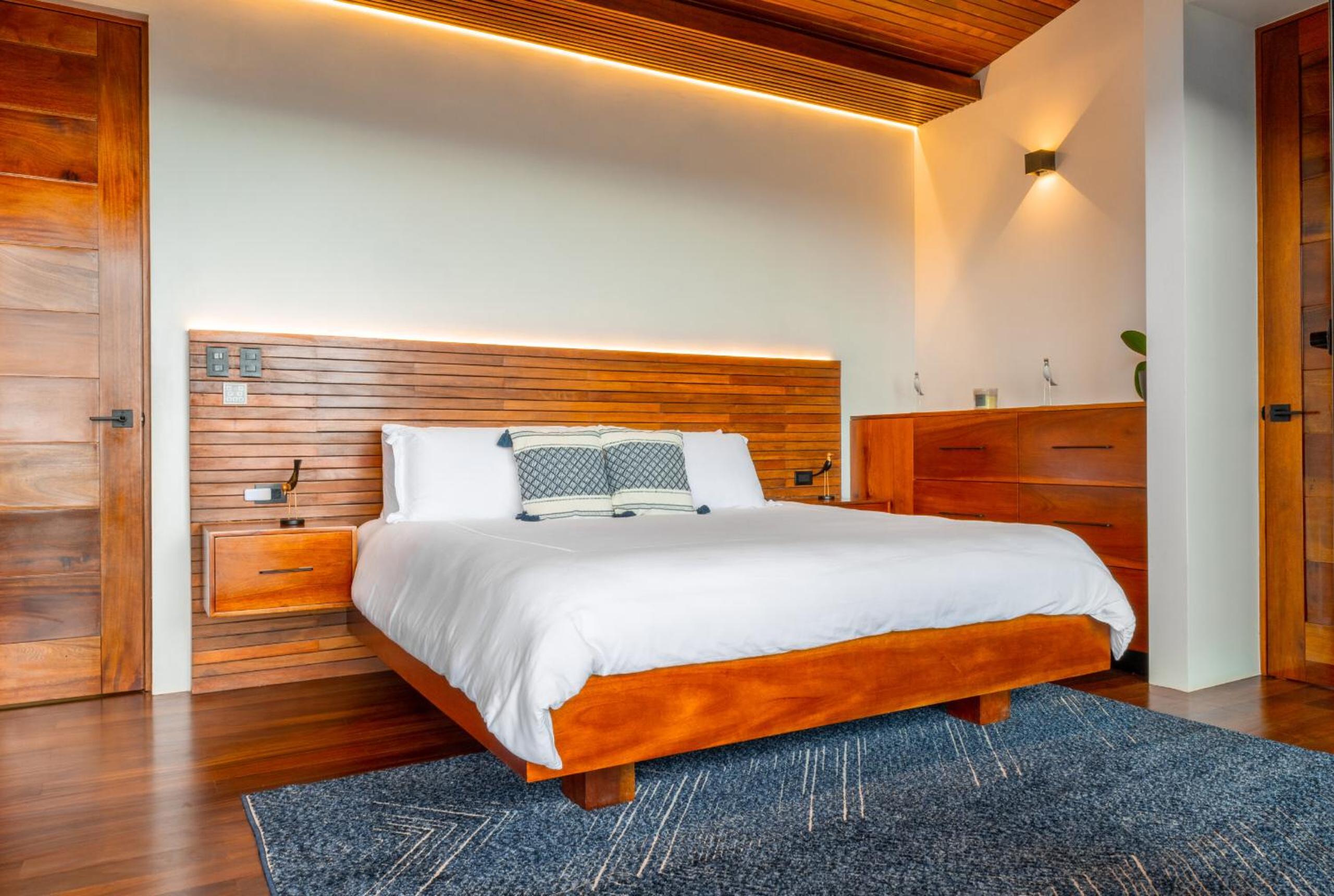 Villa Morpho - Luxury Jungle House at Ecolirios Green Community