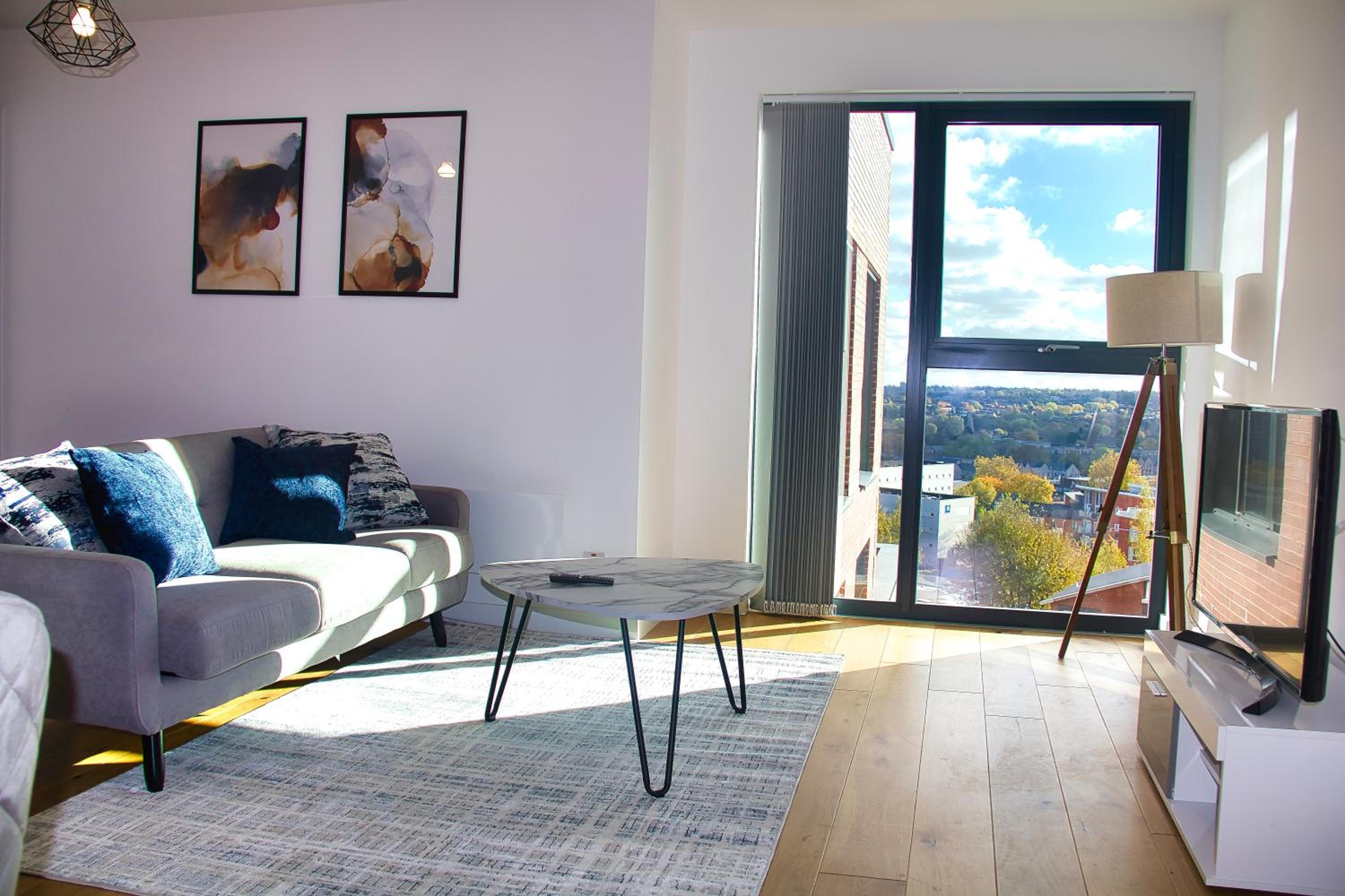 AP- Luxury Apt nxt to o2 Academy view 2
