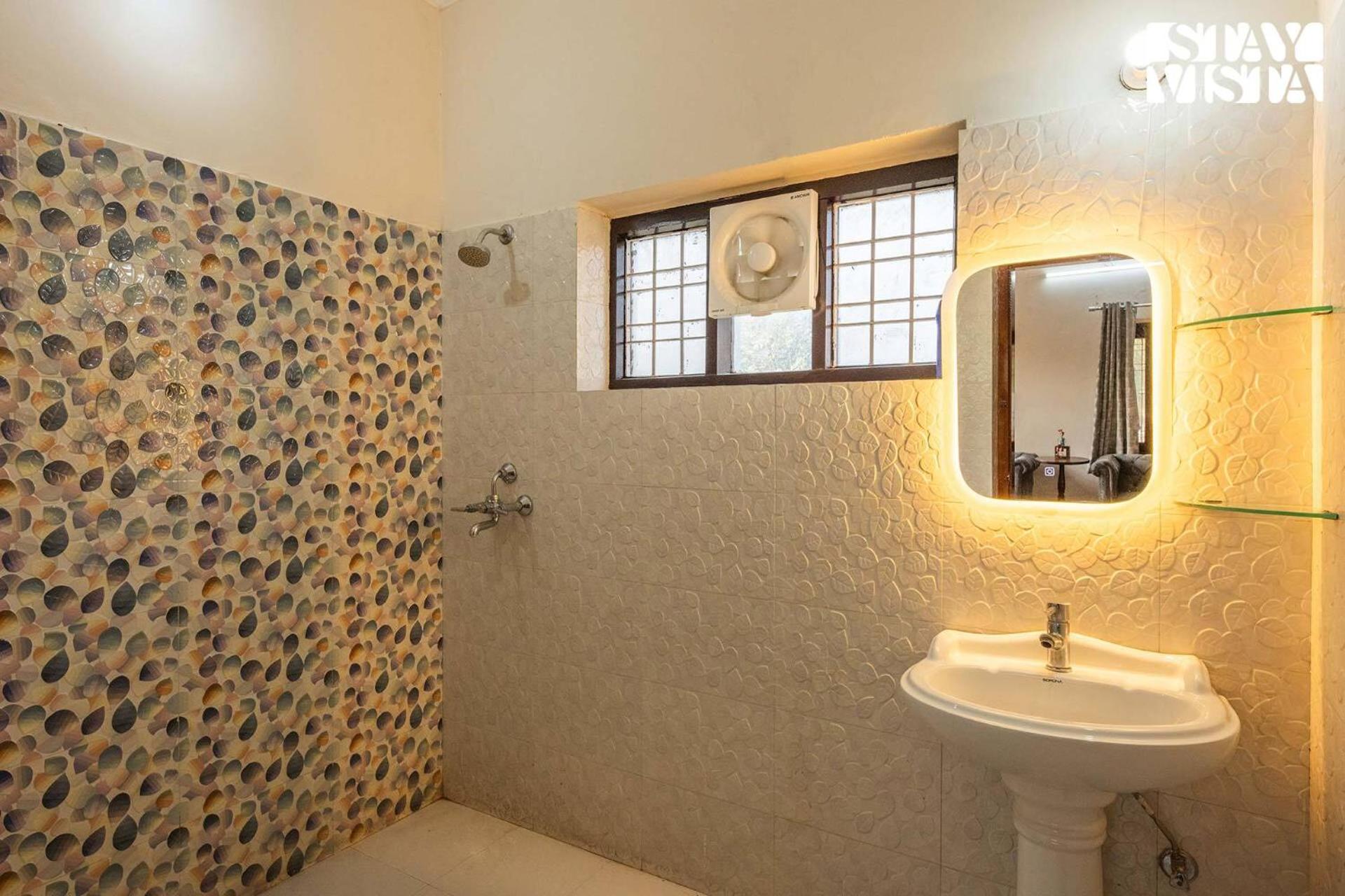 StayVista's The Cosy Countryside - Villa with Swimming Pool, Lawn & Indoor-Outdoor Games