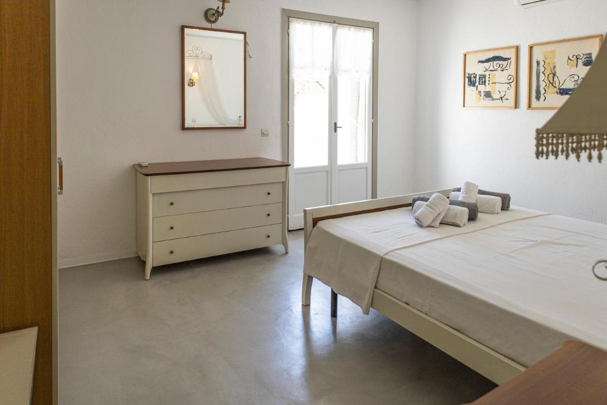 Elysium Paros Houses