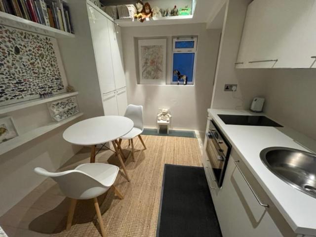 Modern self-contained Ground and Basement studios