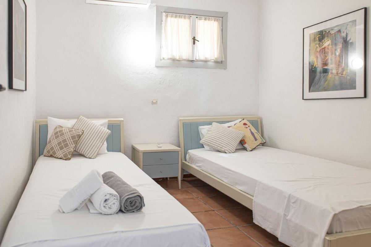 Elysium Paros Houses