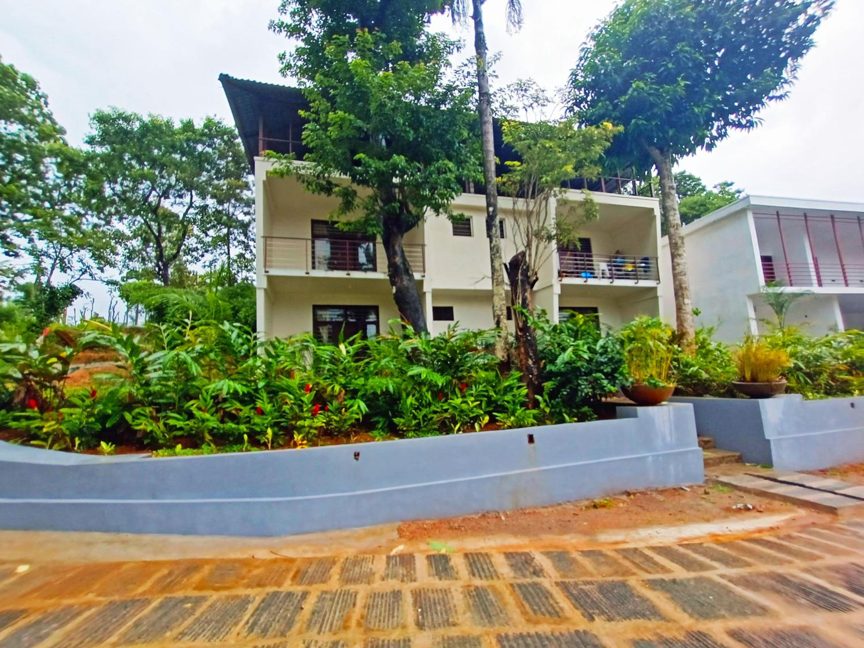 Sereno Resort Sakleshpur