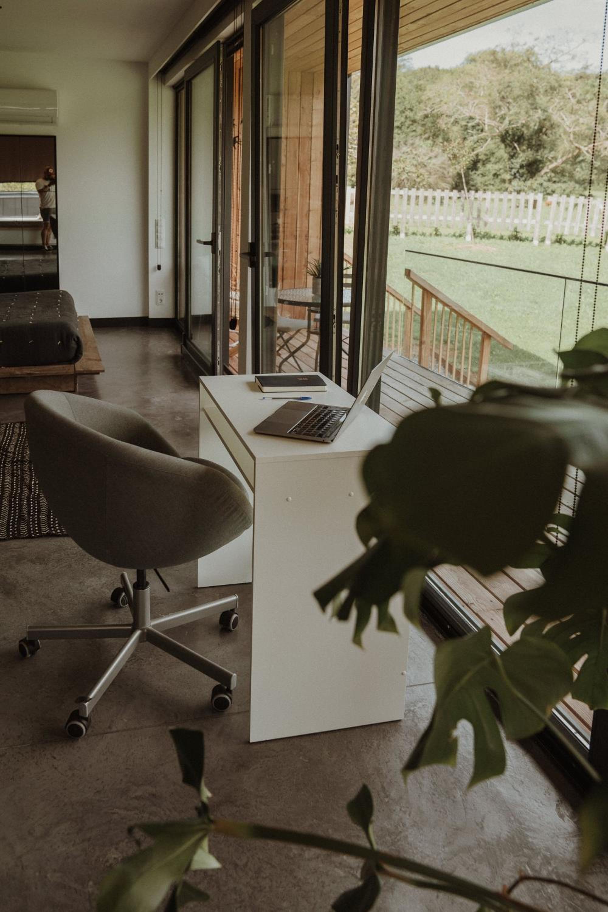 VIBE LUXURY CABINS