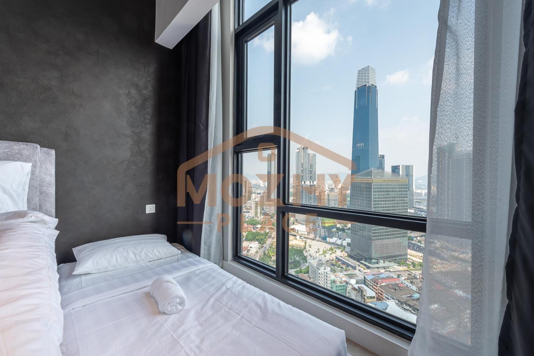 Axon 10Bukit Bintang by Mozhy Place Pavilion StarHill