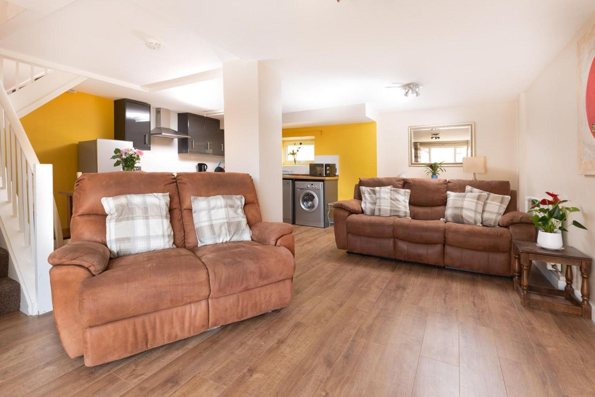 Blare Cottage at Lower Aylescott view 2