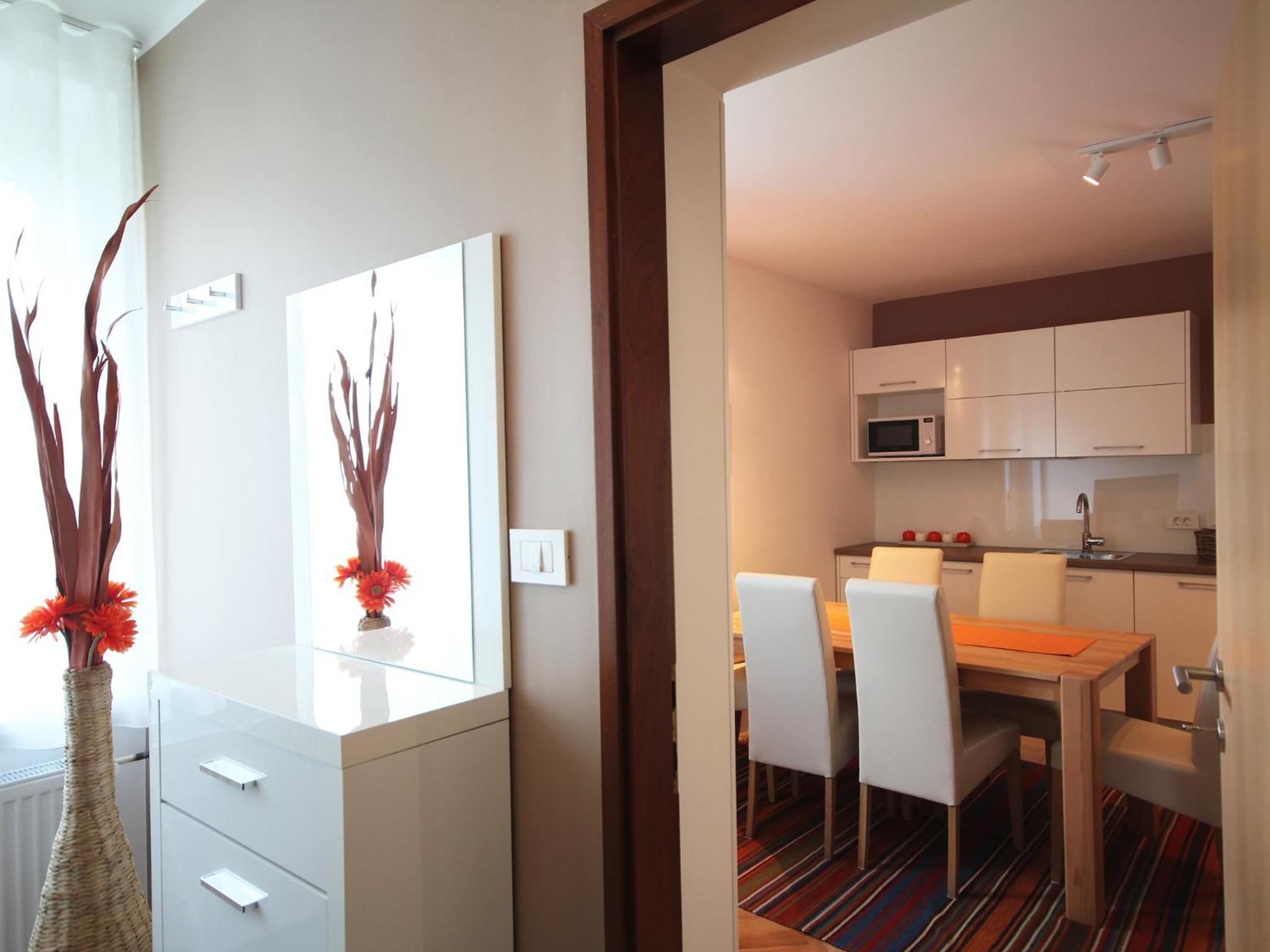Apartment with balcony Hiša Brdo 48