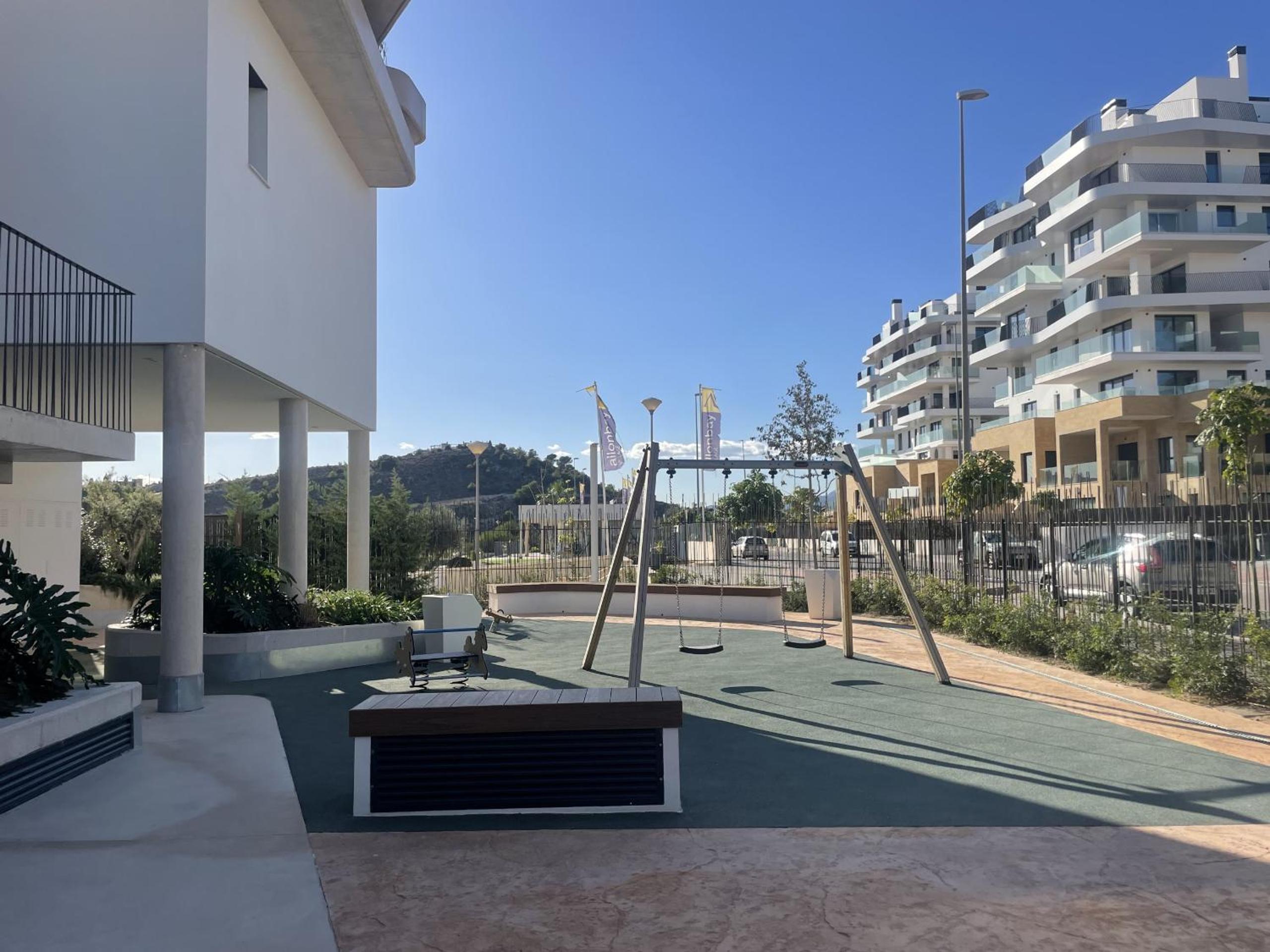 Luxury Sea View Penthouse by United Renters