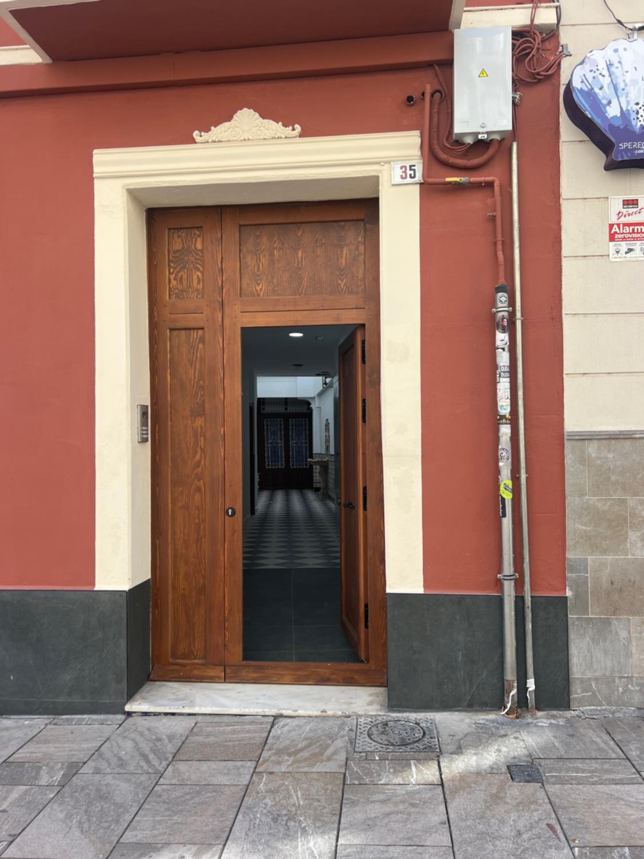 Cozy Apartment Malaga Center near Teatro Cervantes