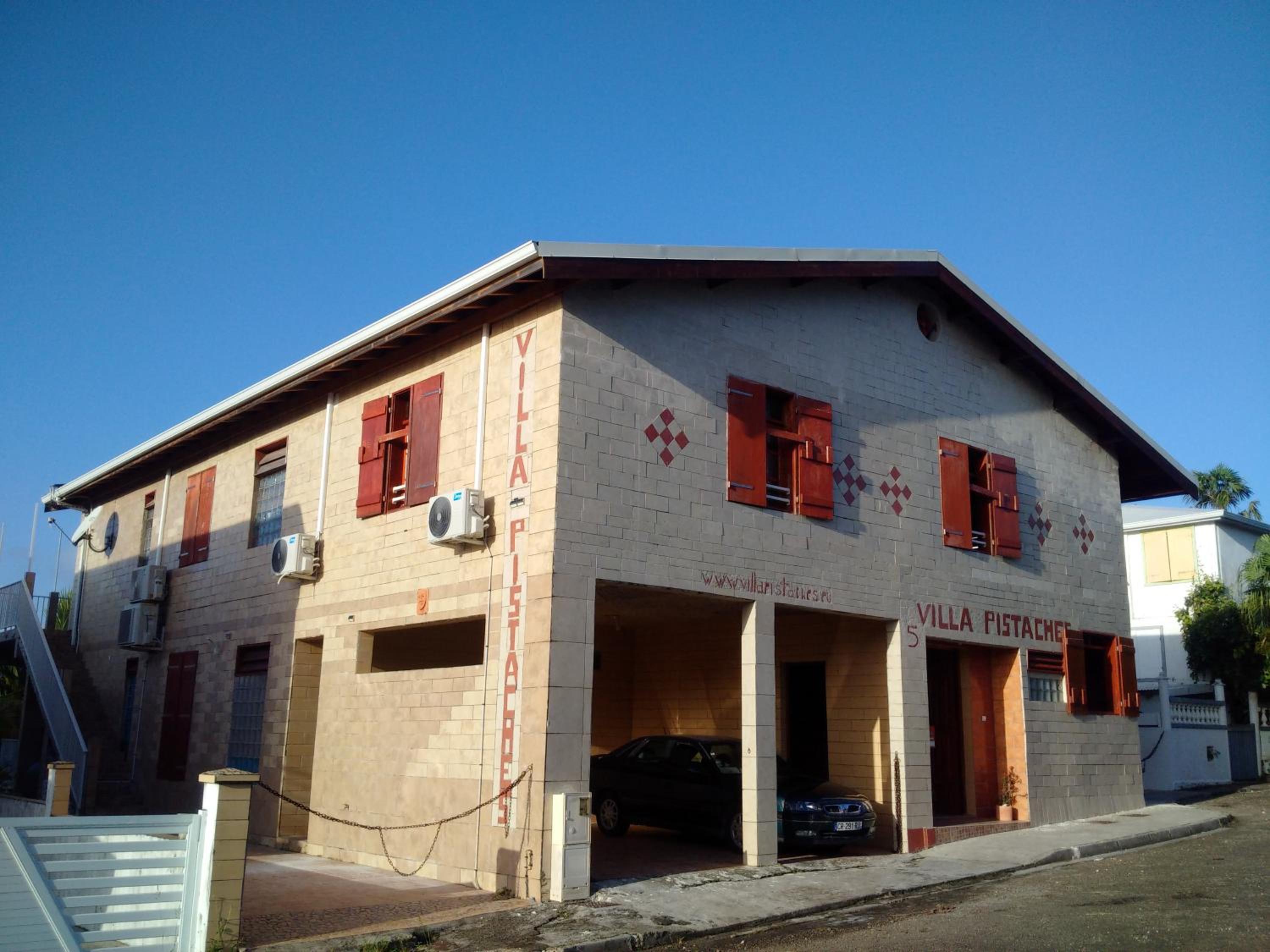 Villa Pistaches - hotel in 5 Rue Sony Rupaire, Grand-Bourg