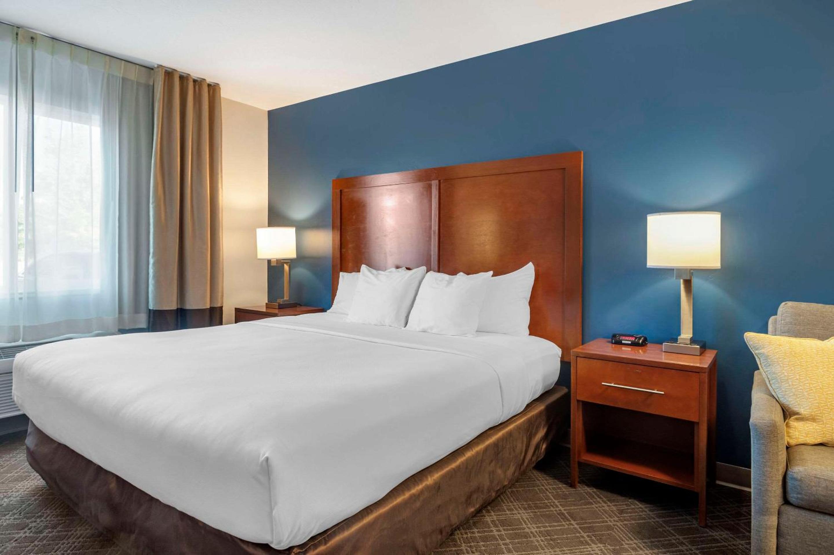 Beaver Vacations - Comfort Inn  Suites Beaver - Interstate 15 North - Property Image 10