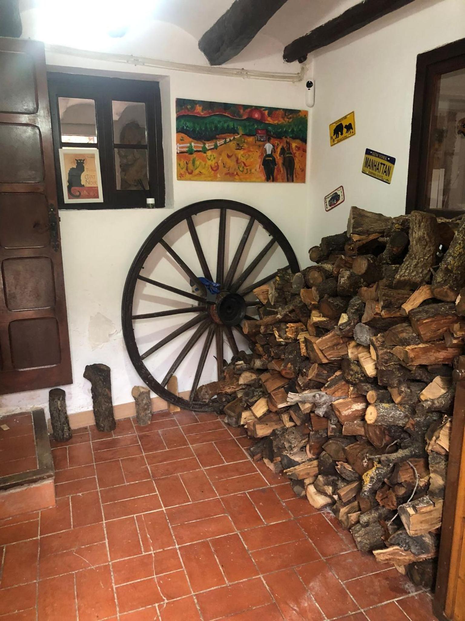 Photo 19