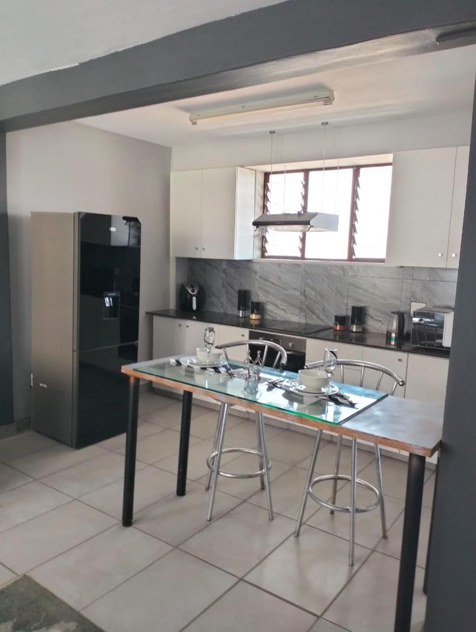 @Derricks Luxury Apartments 2