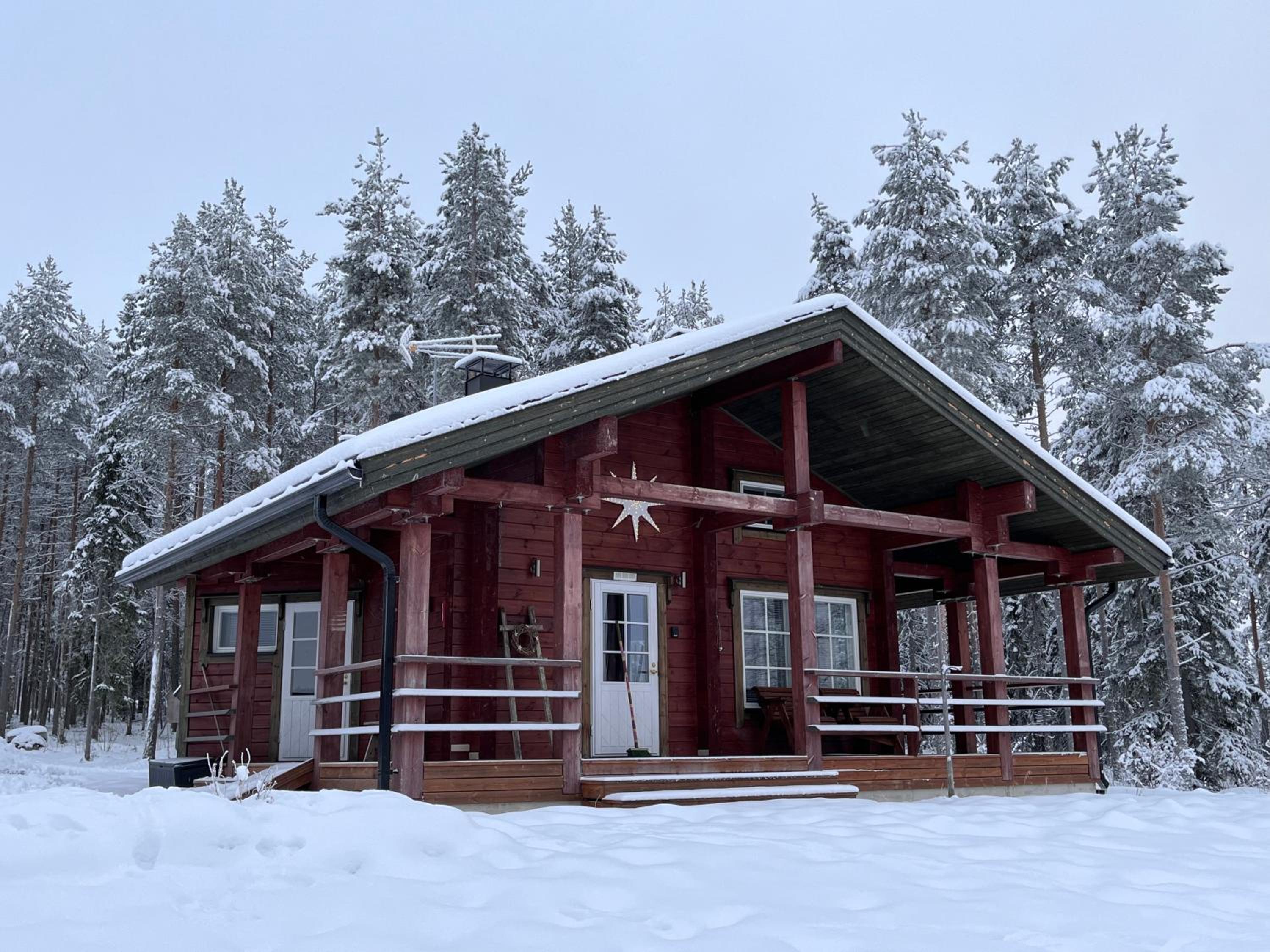 Kenttäniemi Cottages view 2