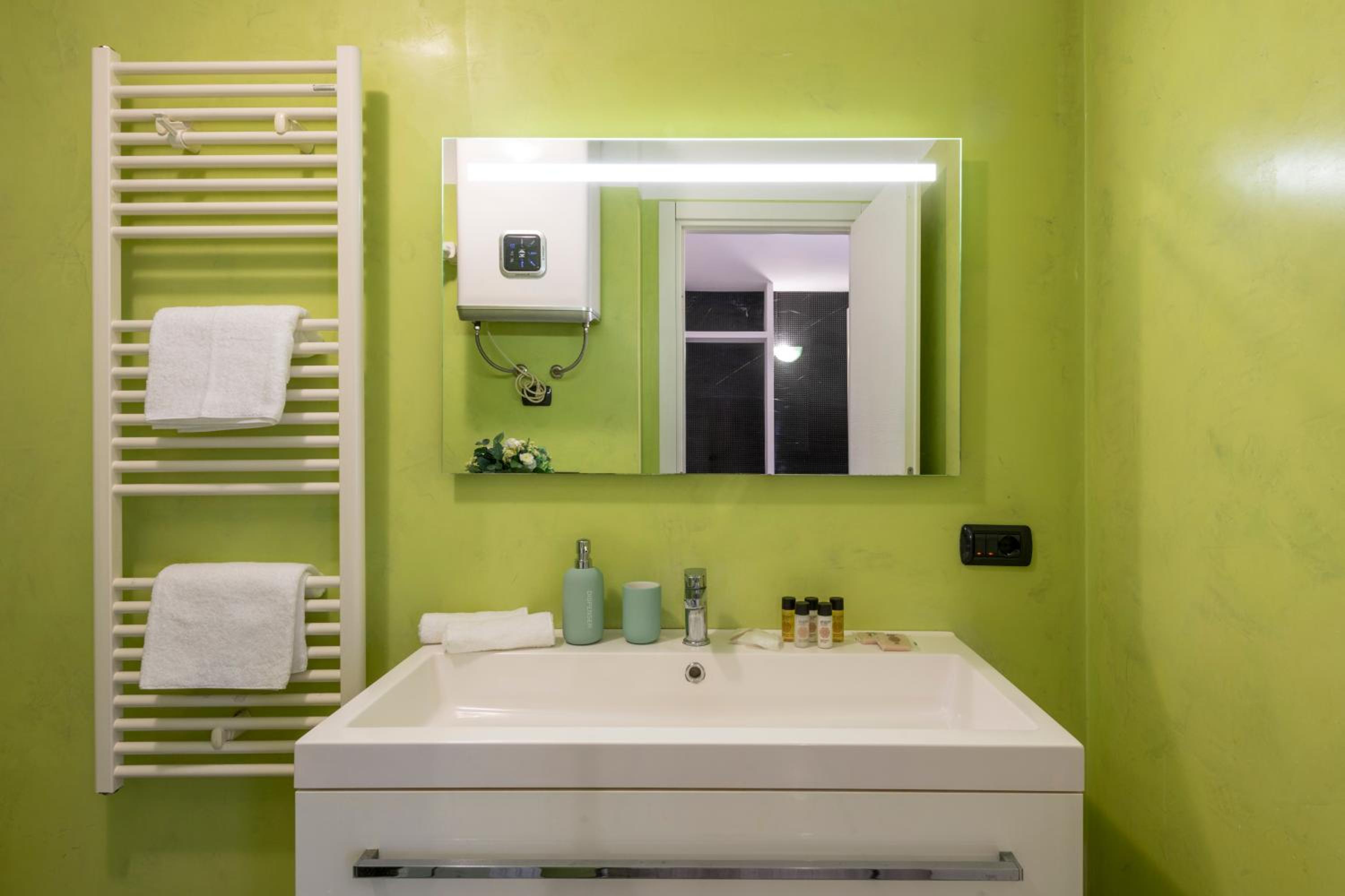 BnButler - Archimede 53 - Bright Studio