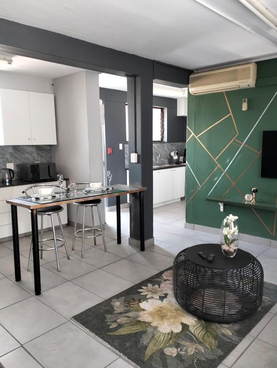 @Derricks Luxury Apartments 2