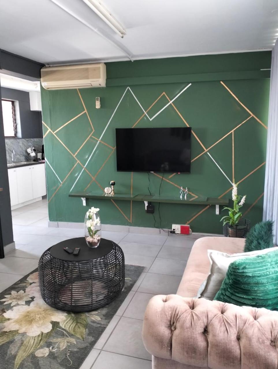 @Derricks Luxury Apartments 2