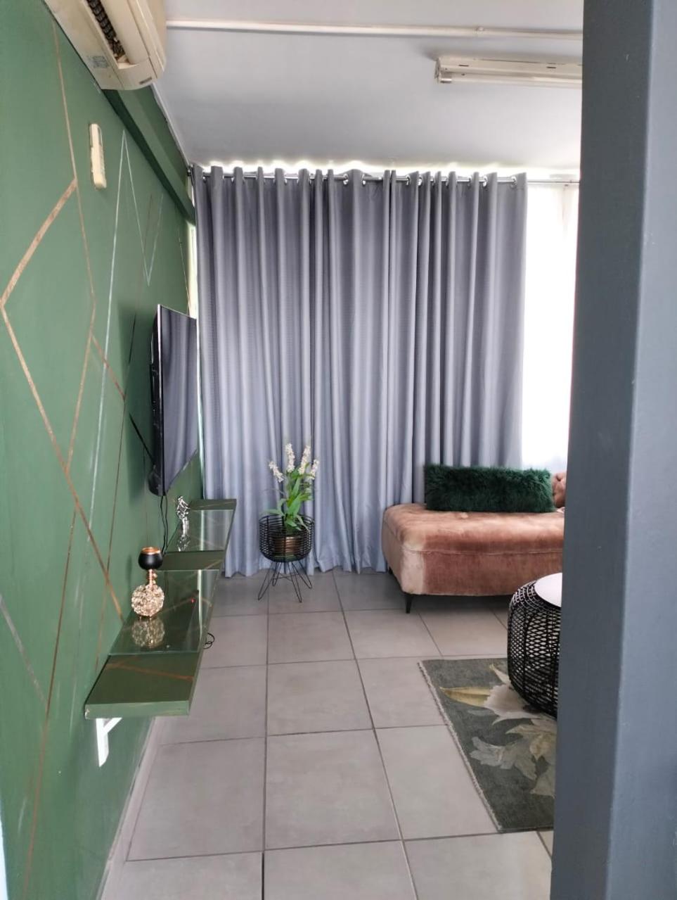 @Derricks Luxury Apartments 2