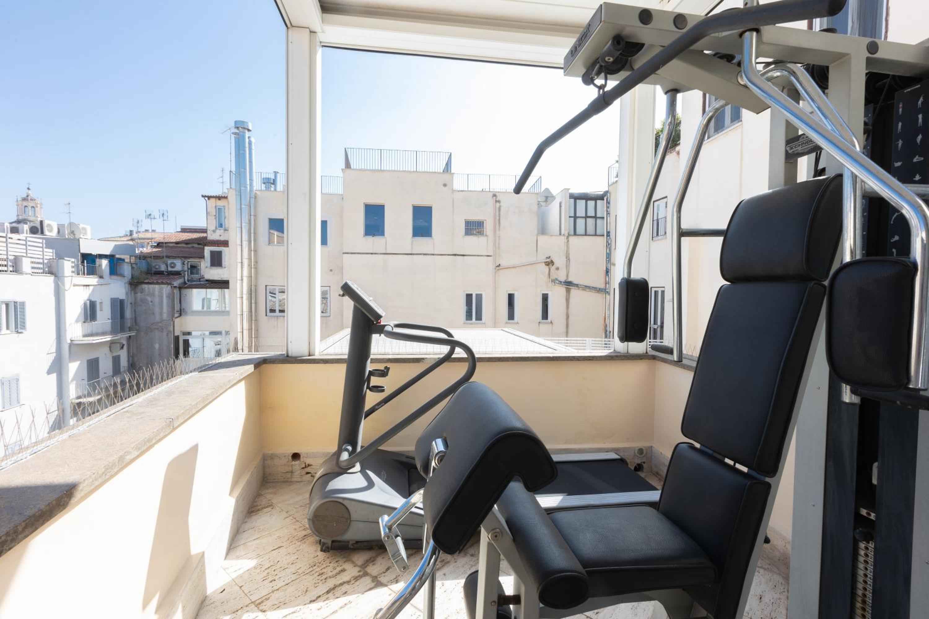 Amazing Piazza Venezia with Jacuzzi and terrace