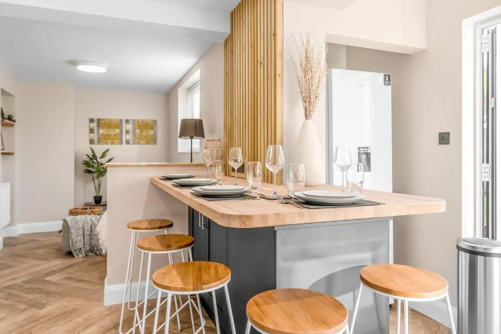 4 Bed Colman Road view 4